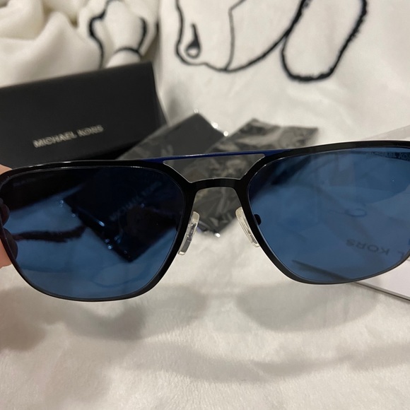 MICHAEL KORS MEN GLASSES - Picture 4 of 4